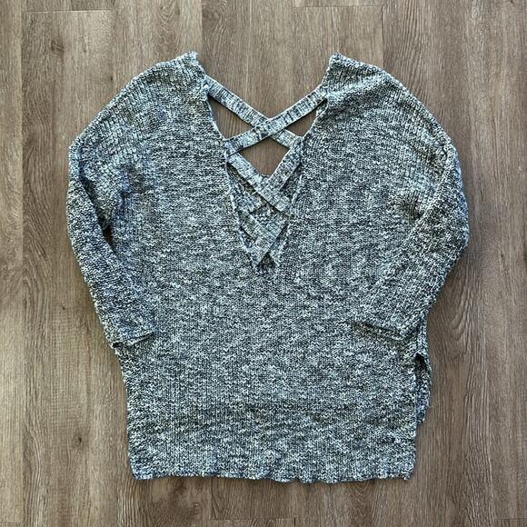 Express Crossback V-Neck Sweater - Picture 6 of 6